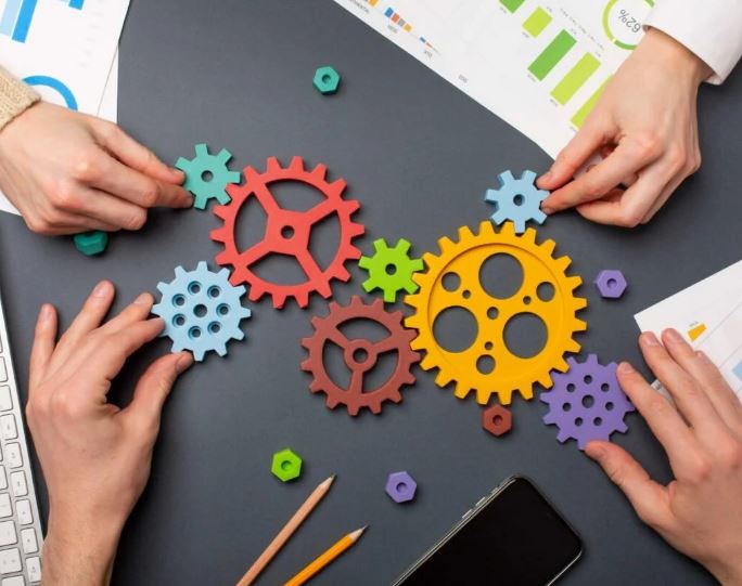 «آدم‌ها رو بهتر بفهم!»؛ درسی برای ساختن رابطه‌های سالم‌تر